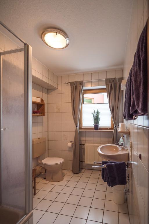 Weingut Peifer Apartman Traben-Trarbach Szoba fotó